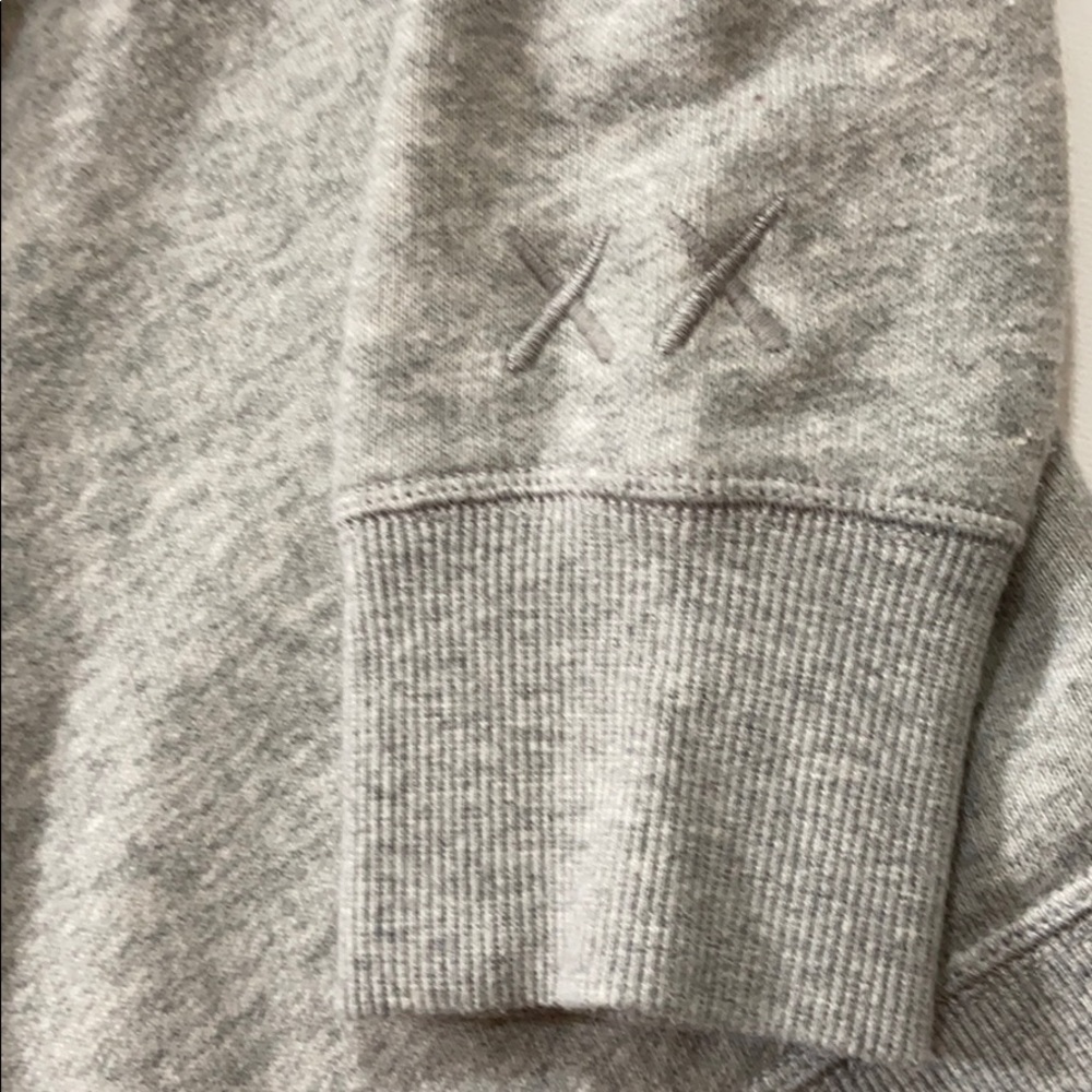 Uniqlo Sweatshirt - Sesame Street by Kaws - Picture 4 of 7